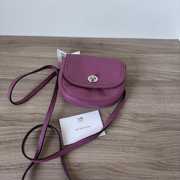 COACH F49872 Park Leather Mini Crossbody Bag NWT Authentic❤️ - Picture 2 of 7